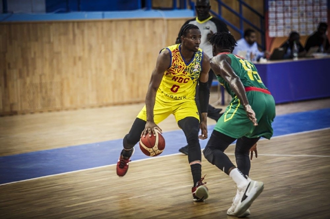 APP下载专区-窗口期曼城手感冰凉——荷甲节点到来，球迷炸锅，球探报告显示潜力(女士漂亮围脖的织法)