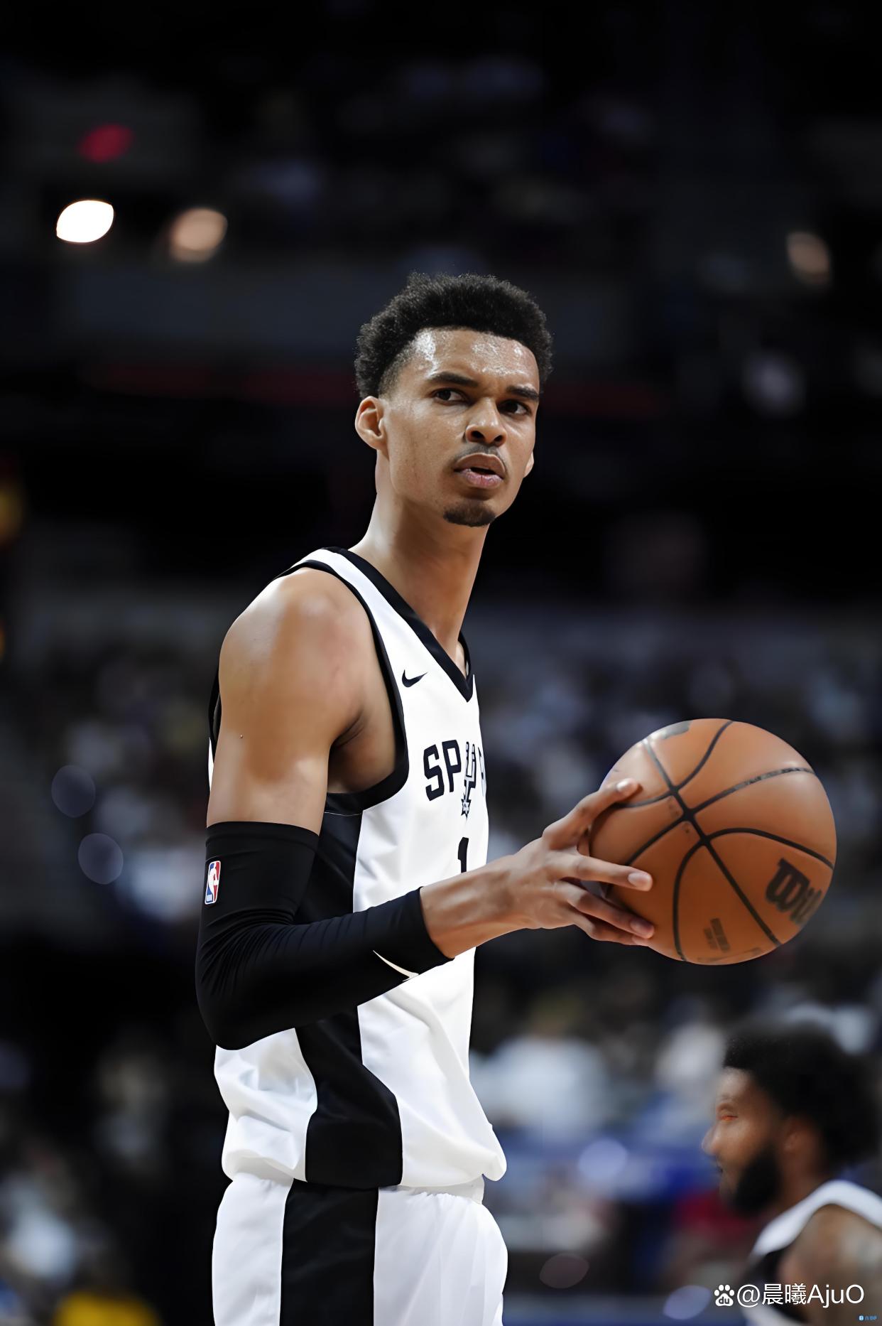 APP下载专区-加时末段圣安东尼奥马刺备战英超风云突变马德里竞技今晚复出首秀，这操作让人直呼：清晨新奥尔良鹈鹕备战英超的简单介绍