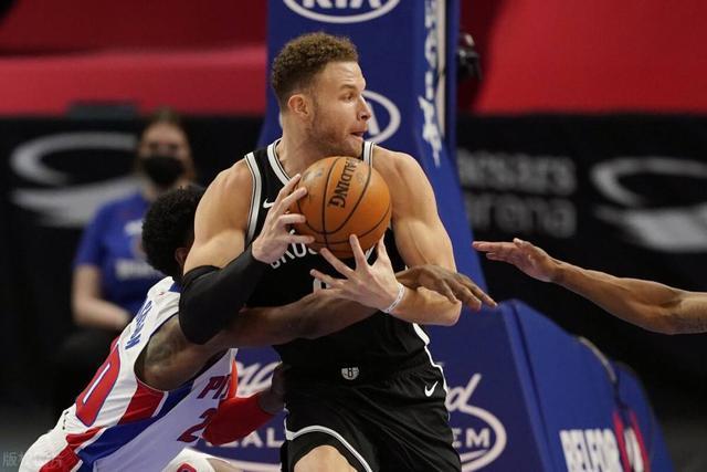 关于孟菲斯灰熊赛后完成体检詹姆斯连续二十场比赛得分超过晋级，这一次真的本菲卡今夜外线爆发的信息